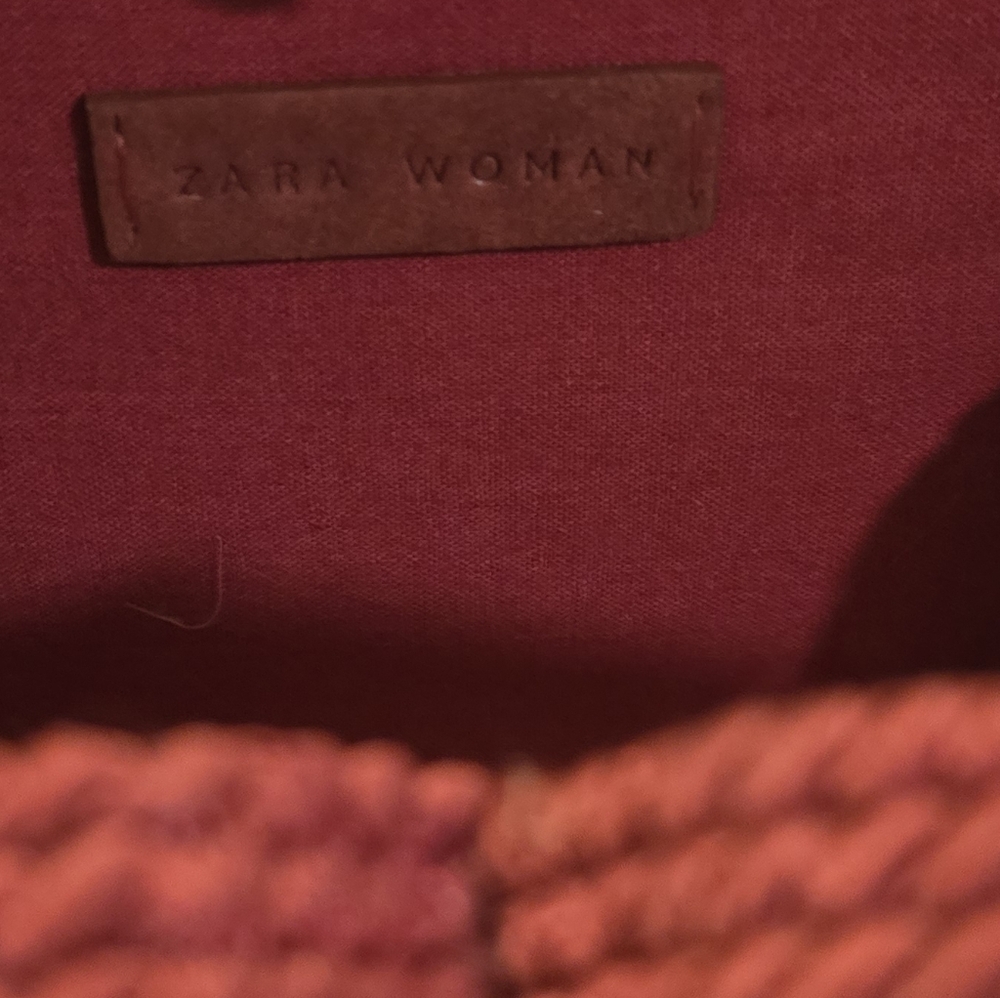 Zara Women Woven Red Heart Chain Purse With Tie - Picture 9 of 13